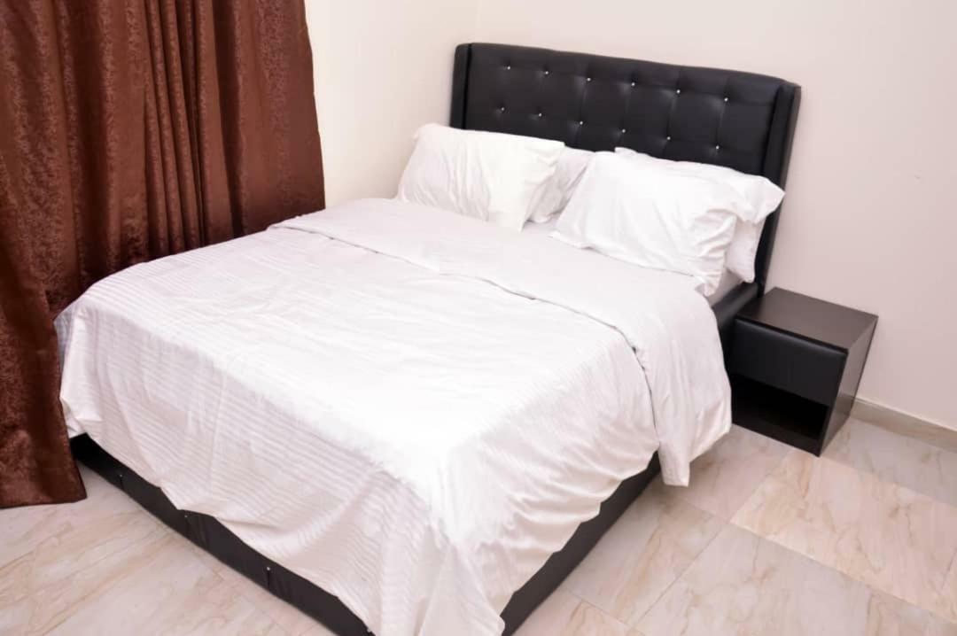 City Nest Hotel Ogombo Exterior foto